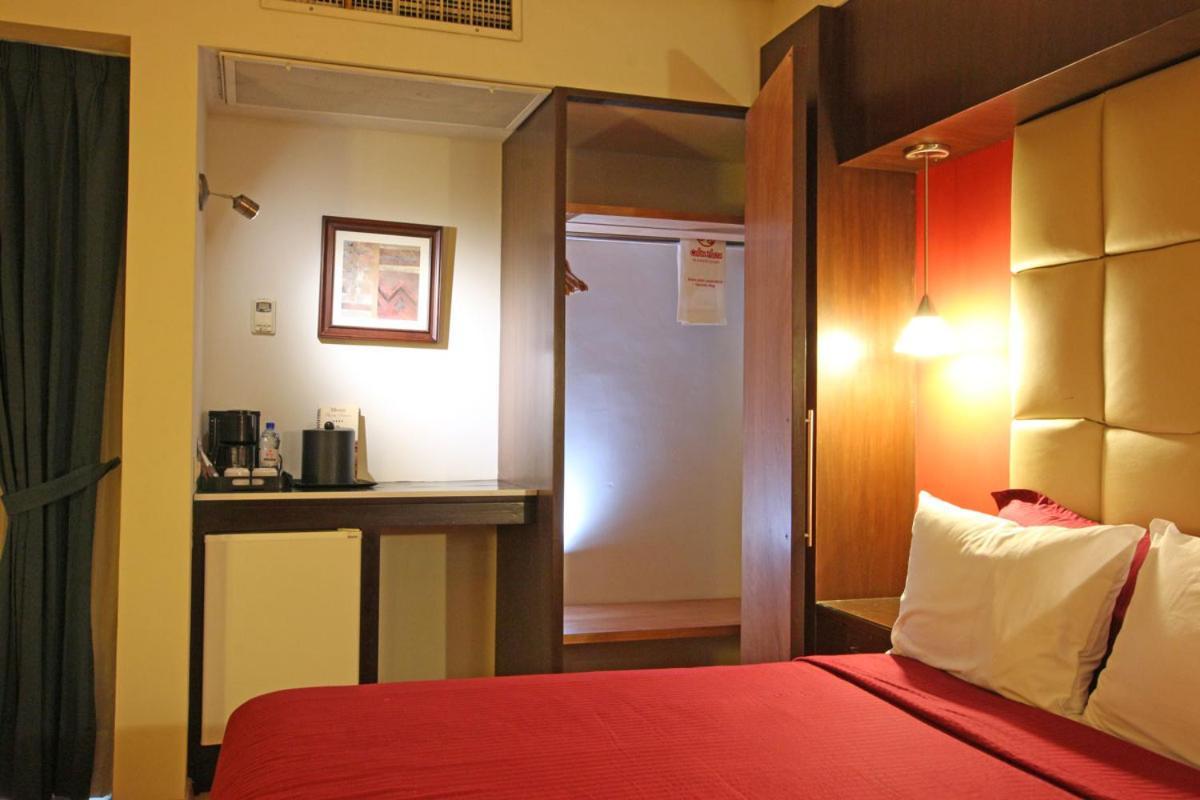 Hotel Colon Plaza Business Class Nuevo Laredo Dış mekan fotoğraf