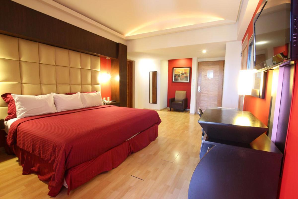 Hotel Colon Plaza Business Class Nuevo Laredo Dış mekan fotoğraf