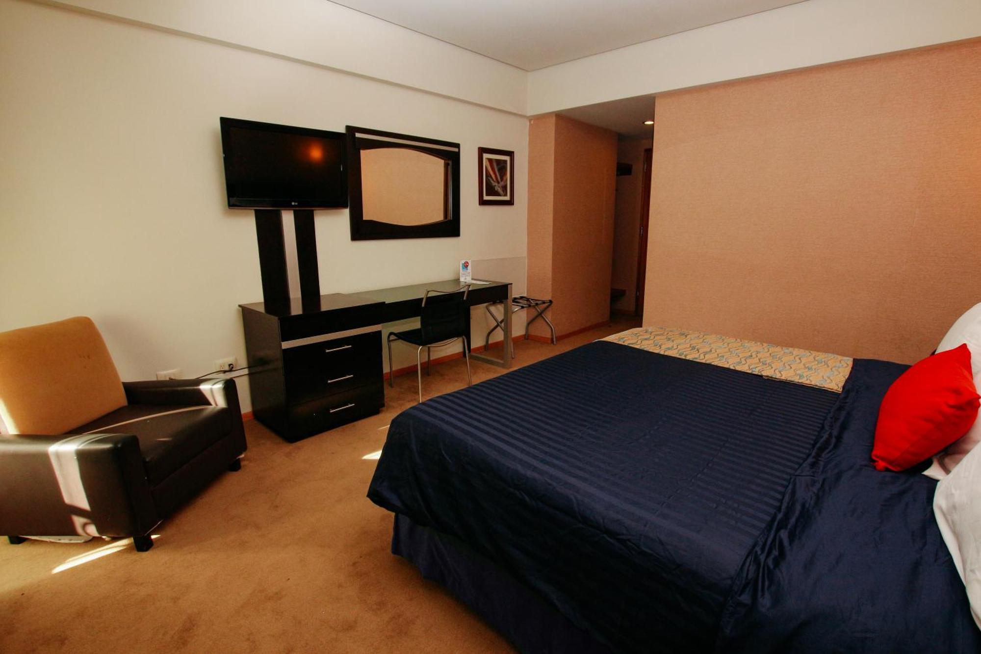 Hotel Colon Plaza Business Class Nuevo Laredo Dış mekan fotoğraf